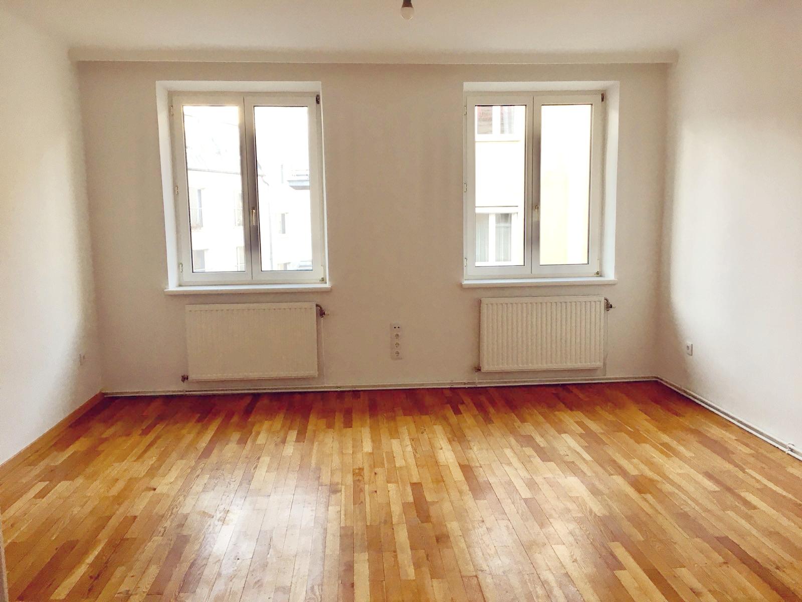INNENANSICHTEN - Zimmer_1